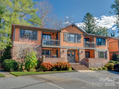 A home in Hendersonville