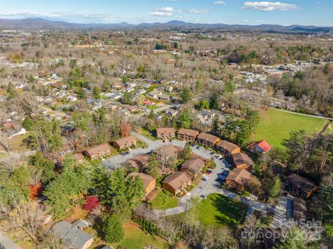 A home in Hendersonville