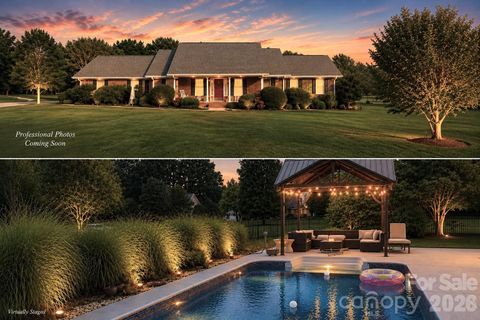 Photo of 129 Verna Drive, Statesville, NC 28625 (MLS # 4402171)