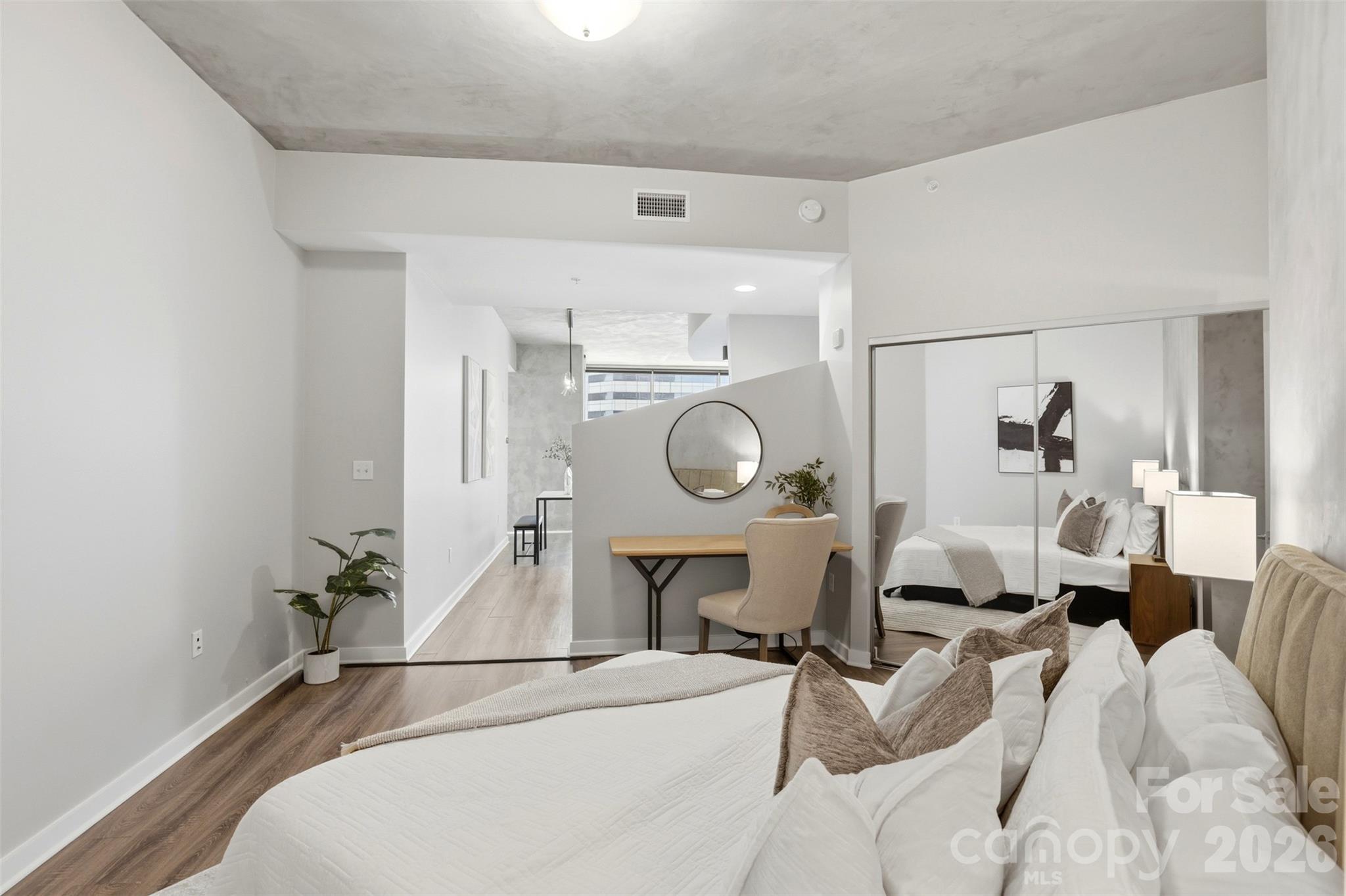 Avenue Condominiums - Residential