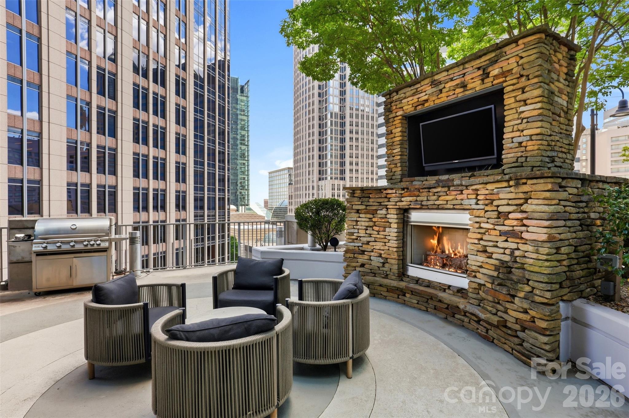 Avenue Condominiums - Residential