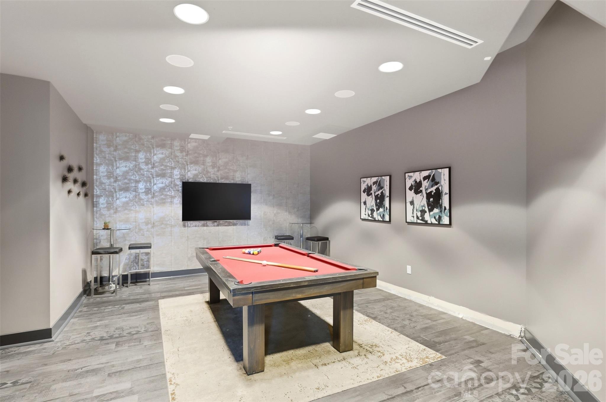 Avenue Condominiums - Residential