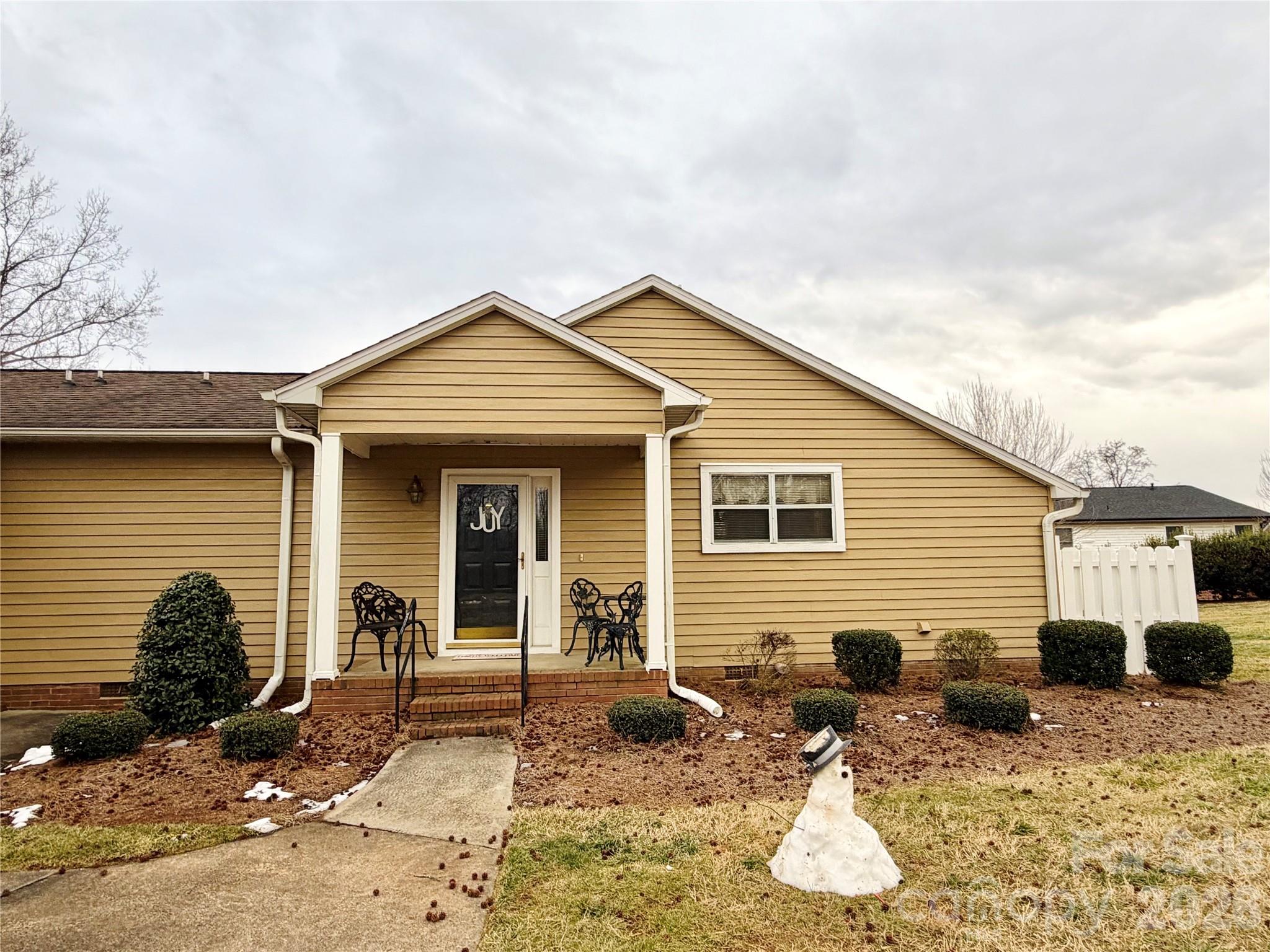 Robinwood Place - Residential