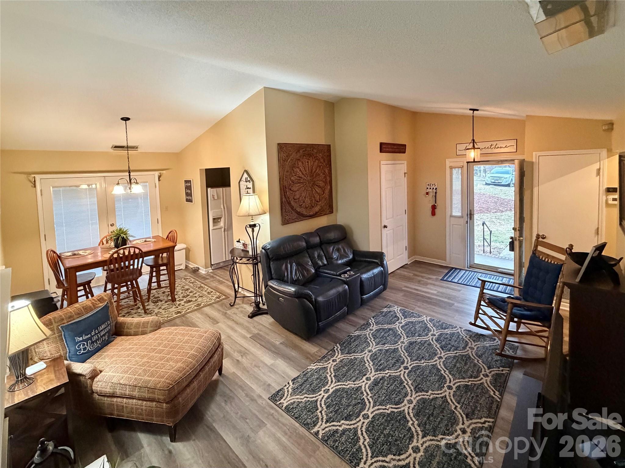 Robinwood Place - Residential