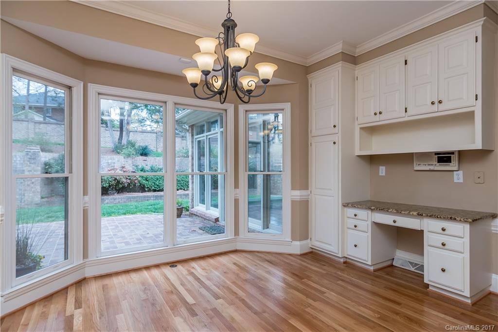 Mallory Manor - Residential