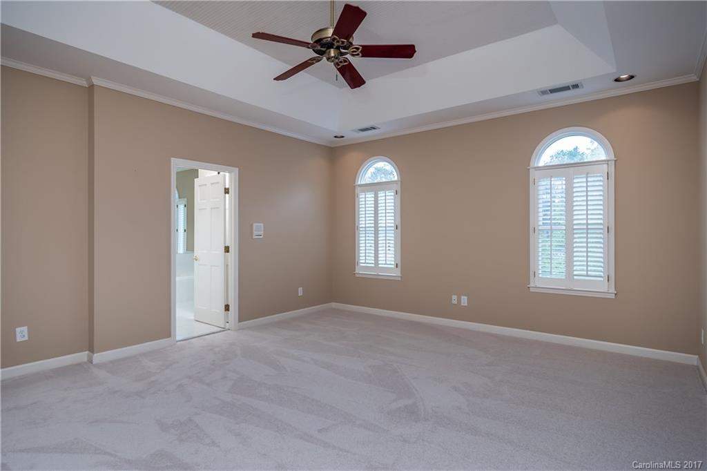 Mallory Manor - Residential