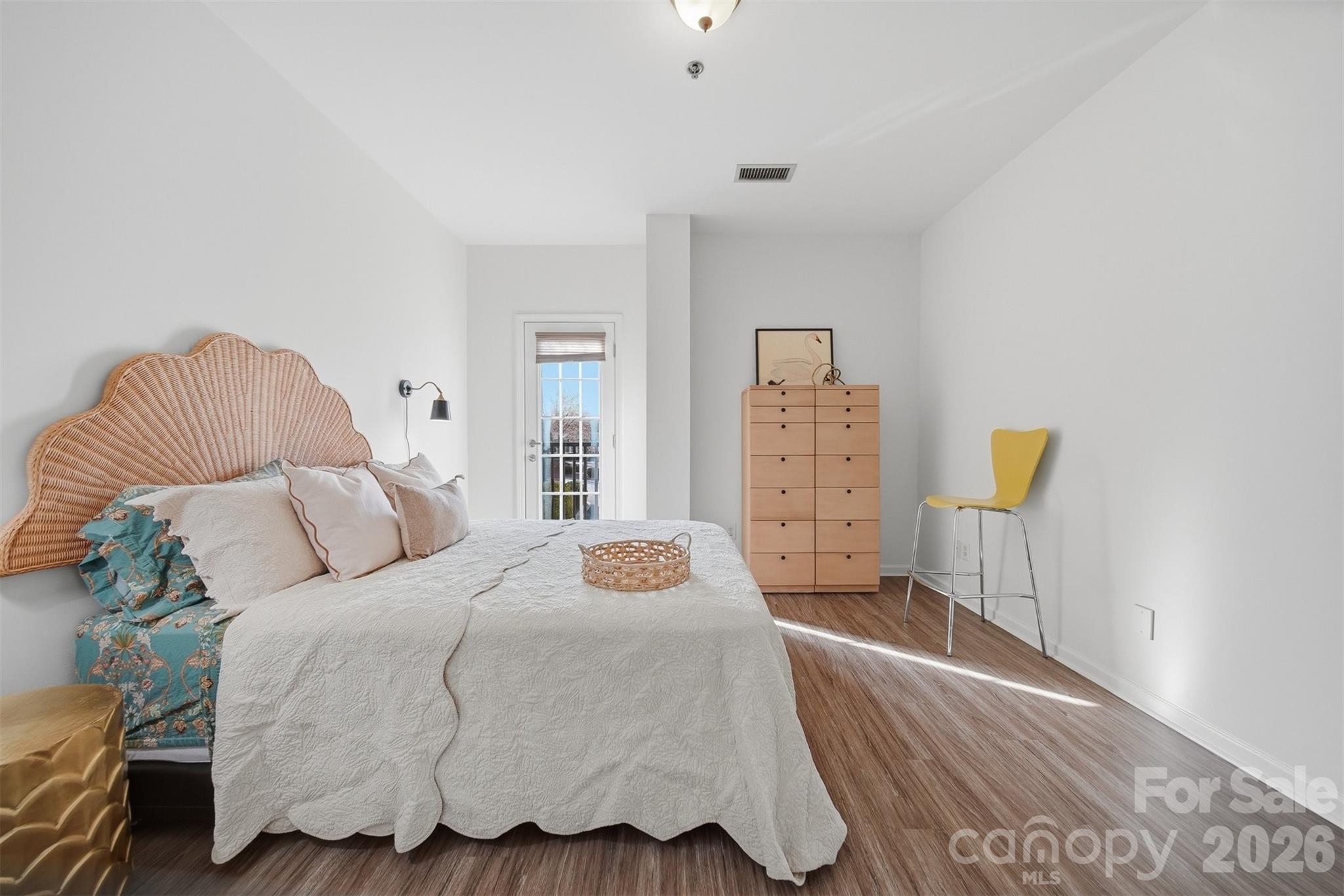 viewmont plaza - Residential