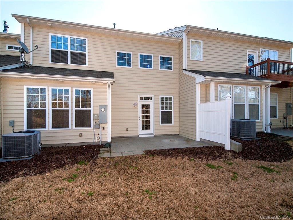 Lake Shore On Lake Wylie - Residential