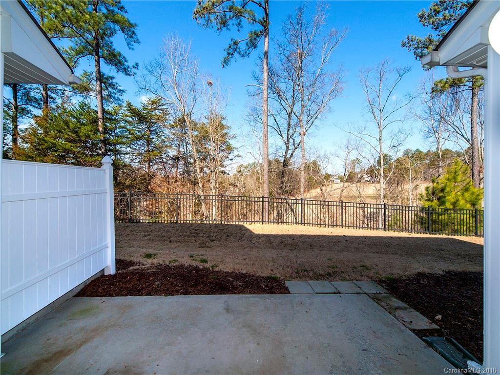 Lake Shore On Lake Wylie - Residential