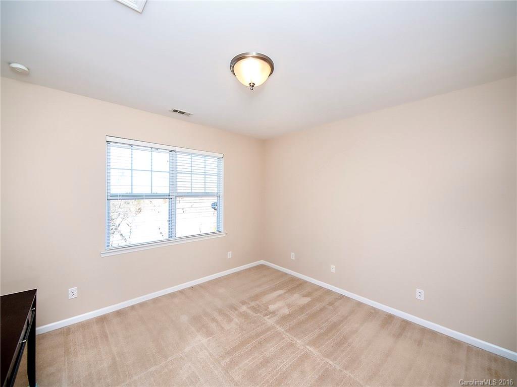 Lake Shore On Lake Wylie - Residential