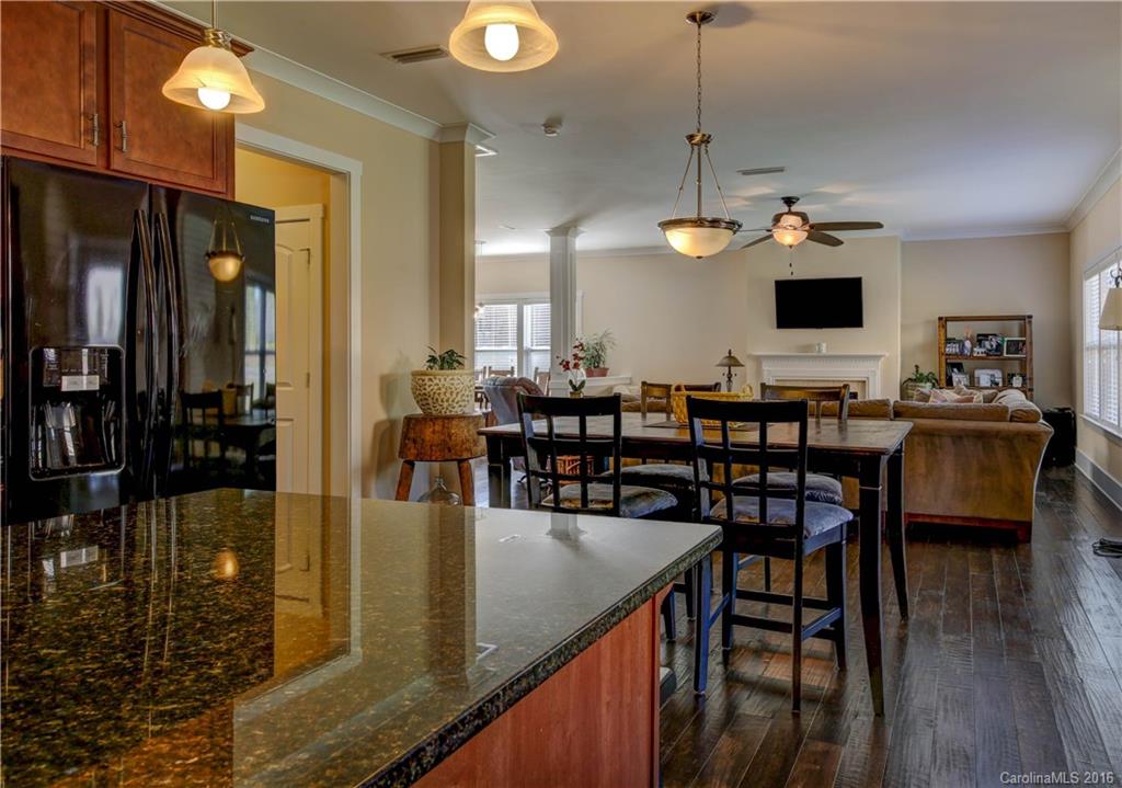 Lake Ridge - Residential