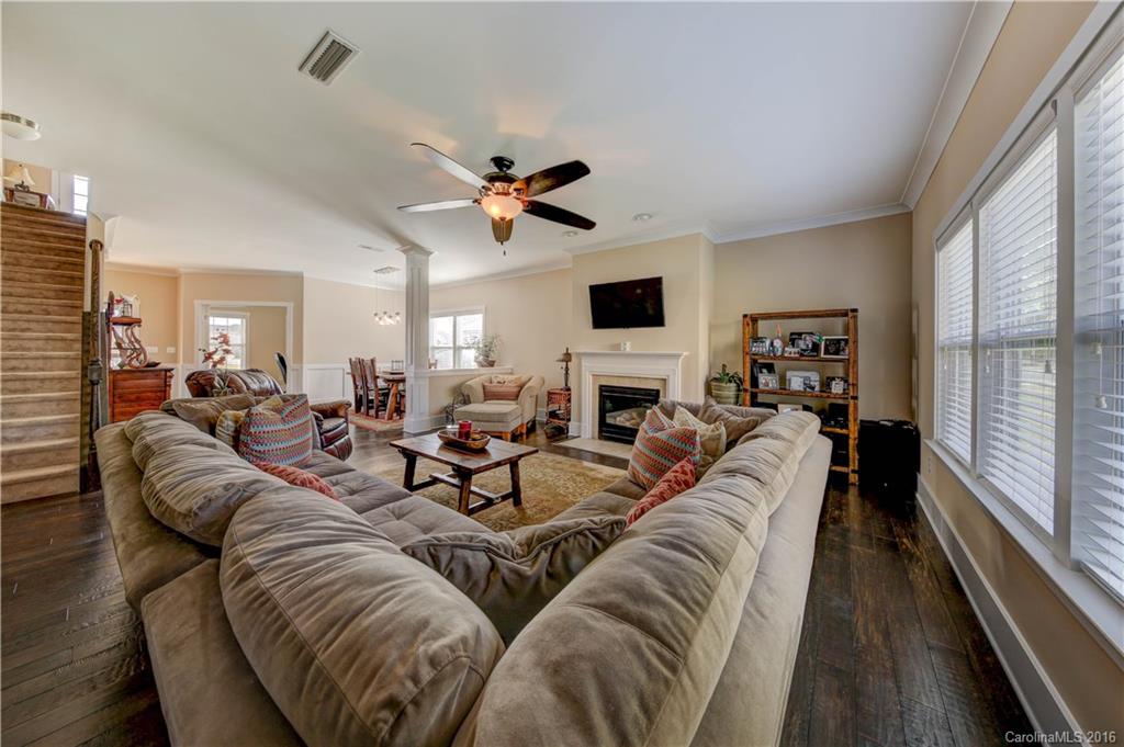 Lake Ridge - Residential
