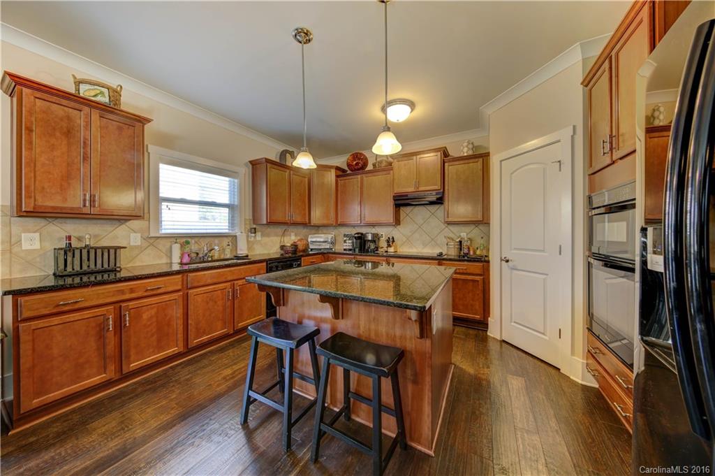 Lake Ridge - Residential