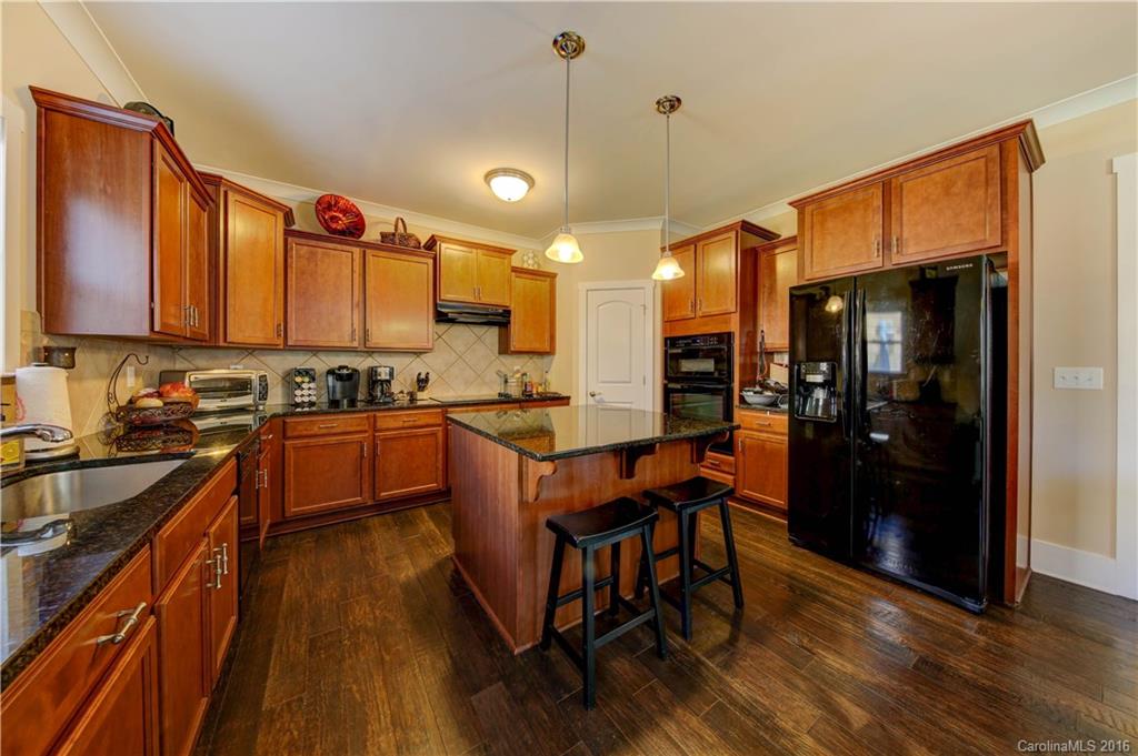 Lake Ridge - Residential