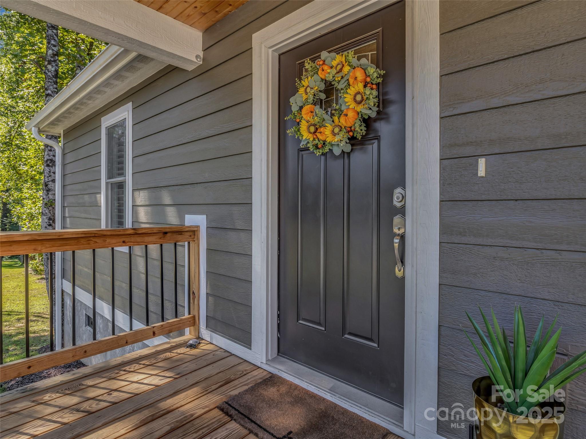 Honeycrisp - Residential