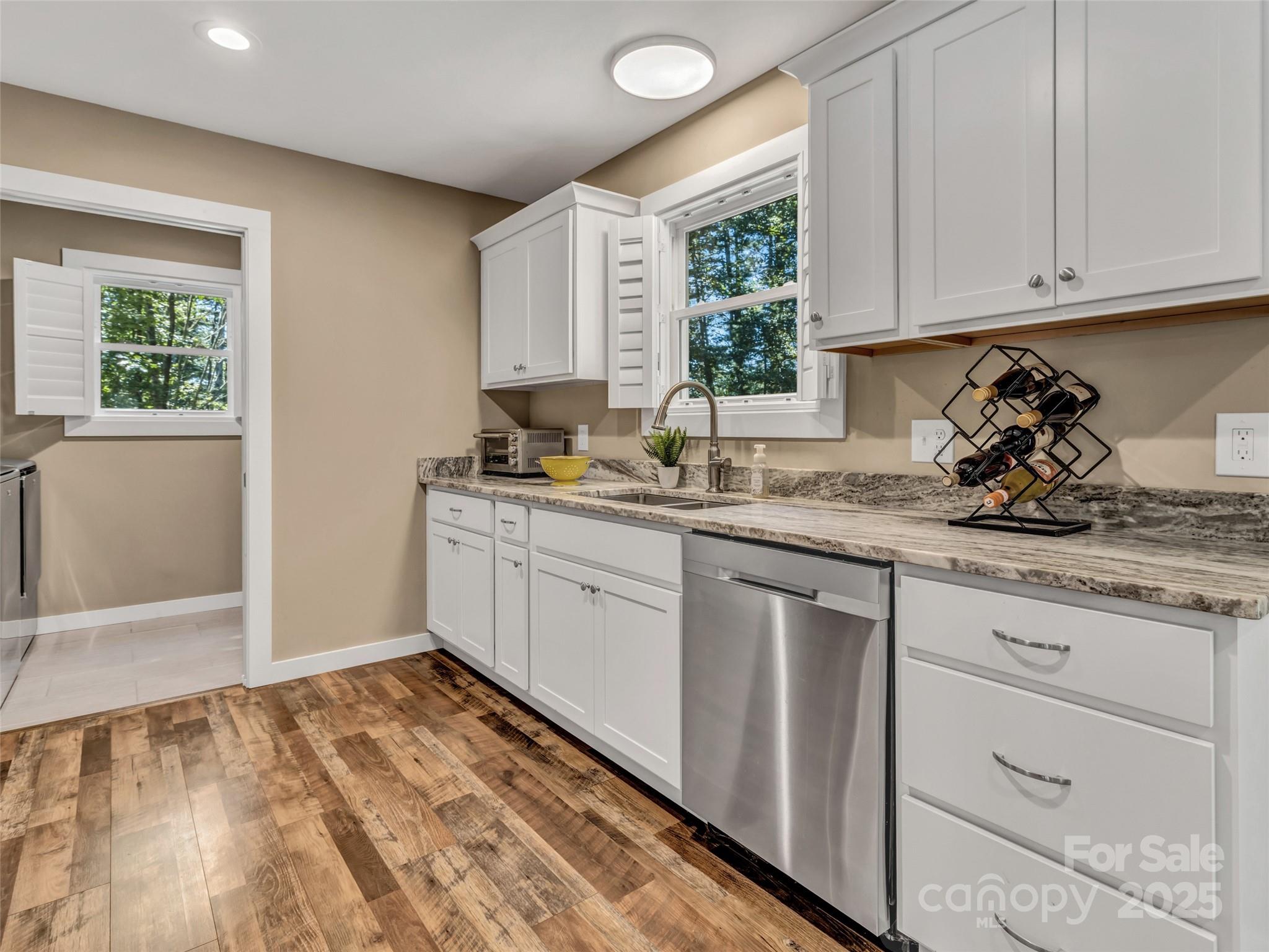 Honeycrisp - Residential