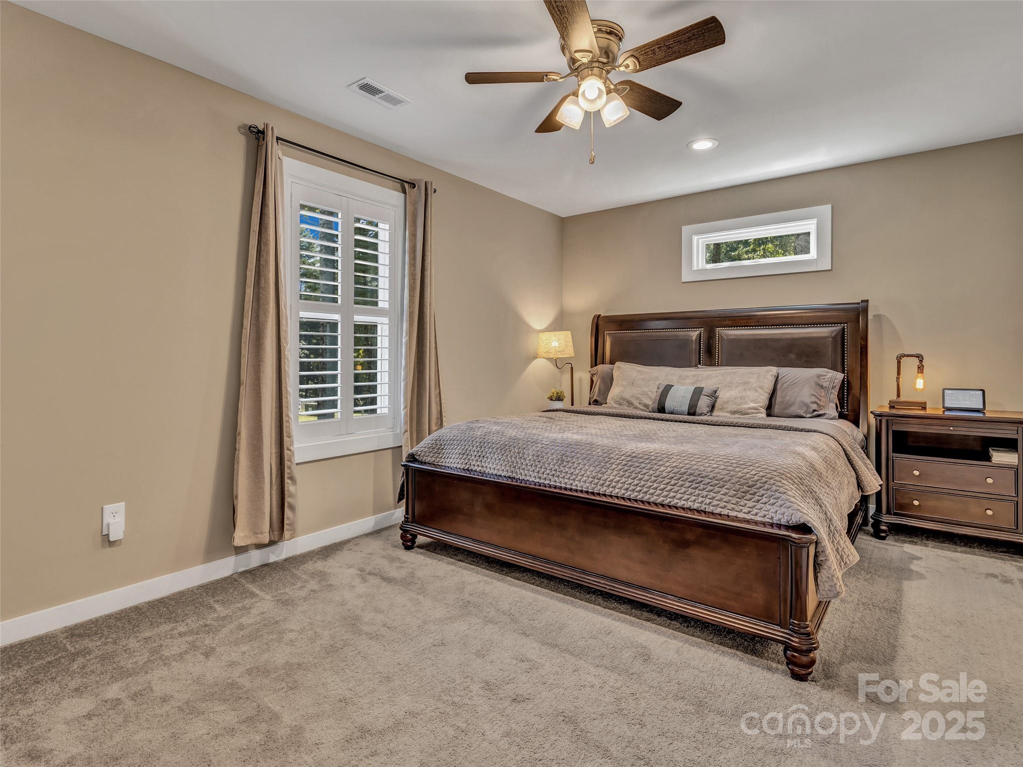 Honeycrisp - Residential