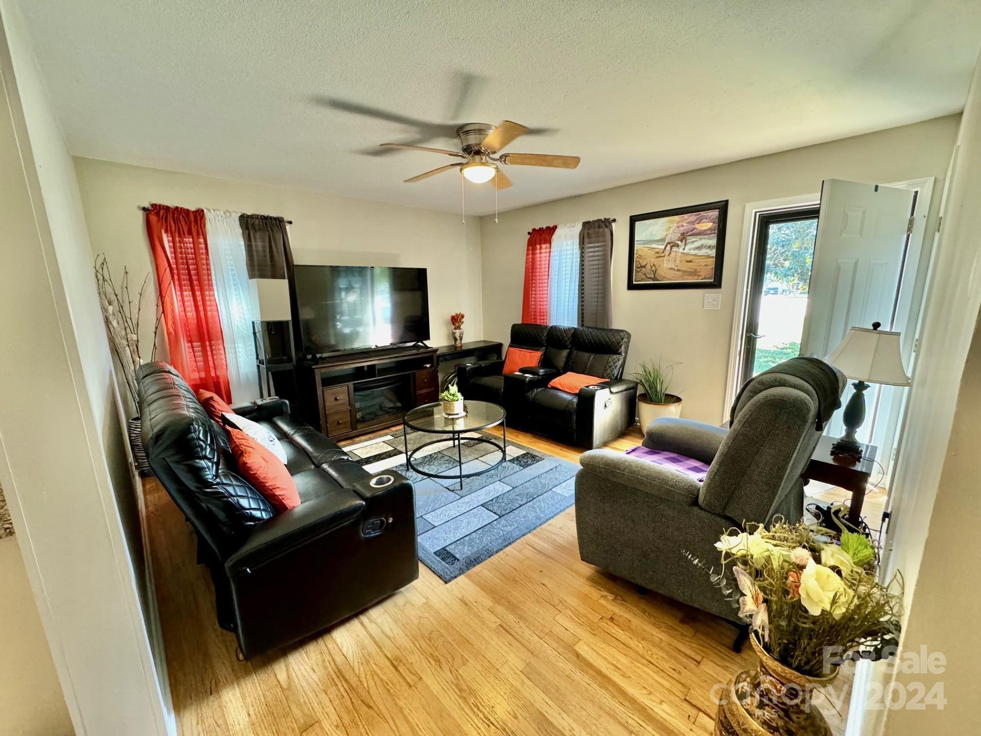 836 S Cherry Road