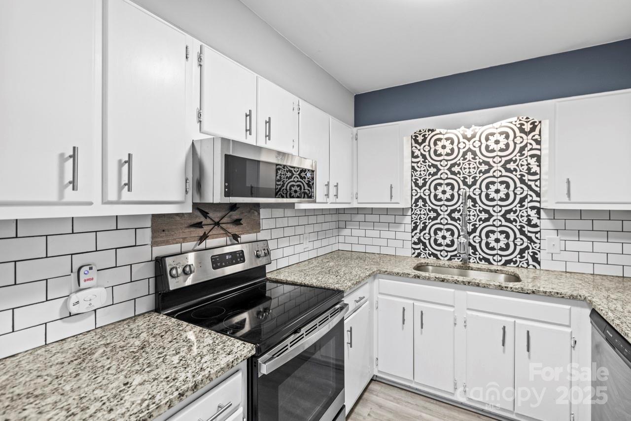 Carriage House - Residential