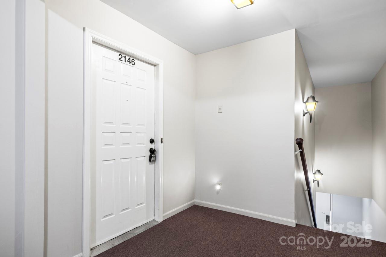 Carriage House - Residential