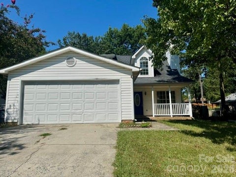Photo of 7736 Prindle Lake Drive, Charlotte, NC 28227 (MLS # 4421098)