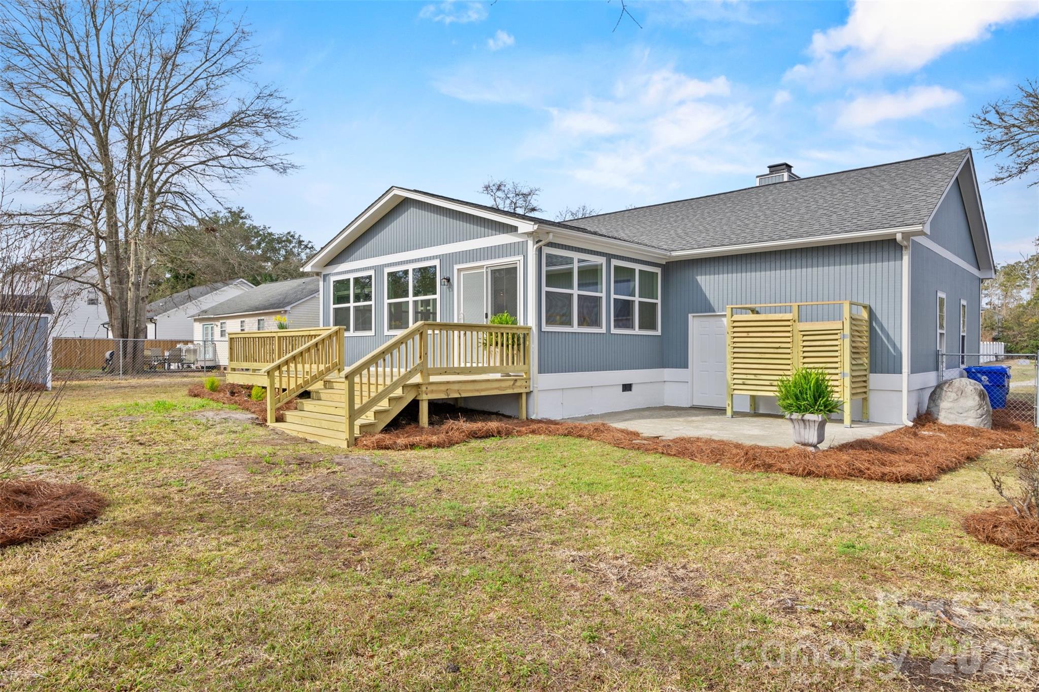 Tranquil Harbor - Residential