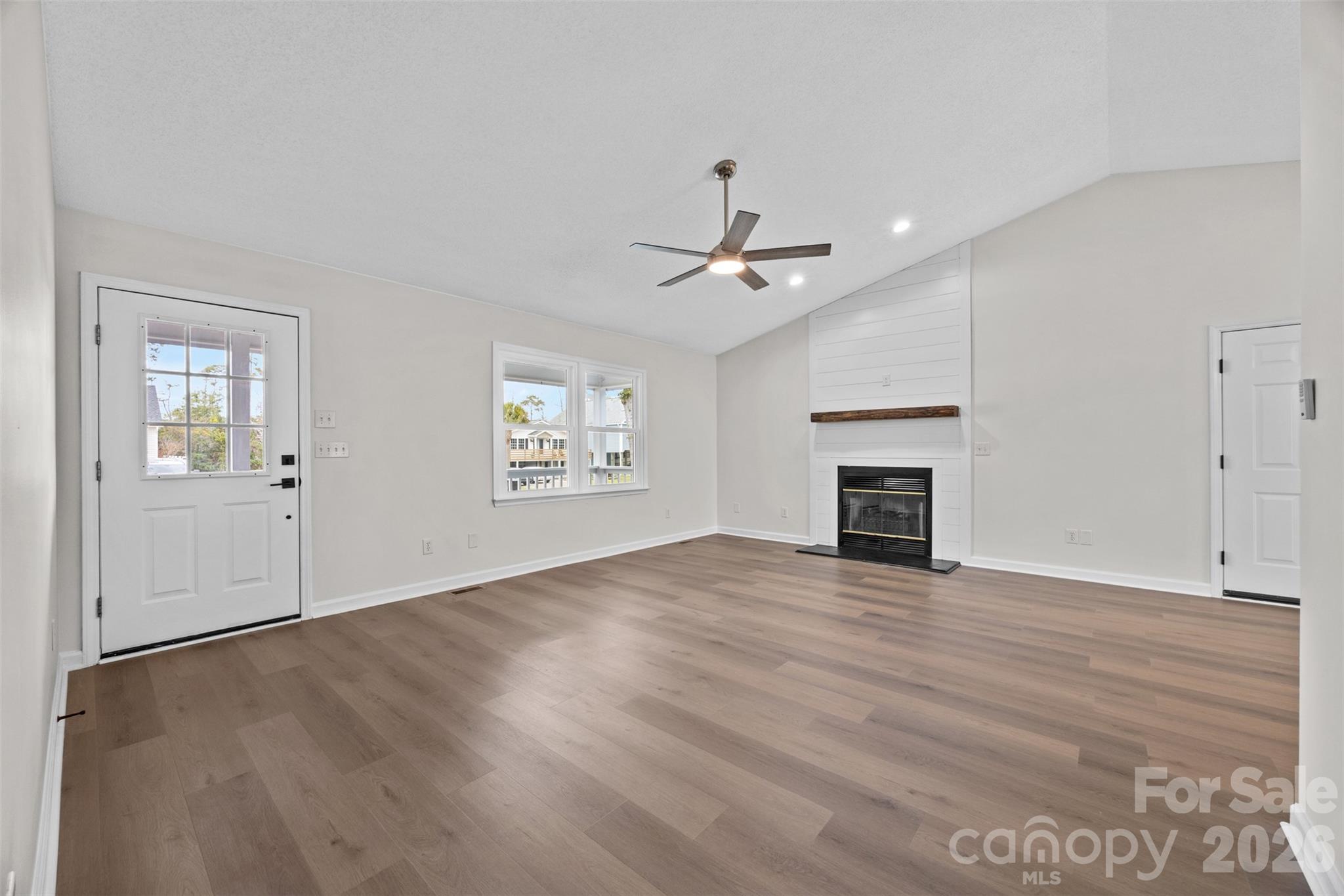 Tranquil Harbor - Residential