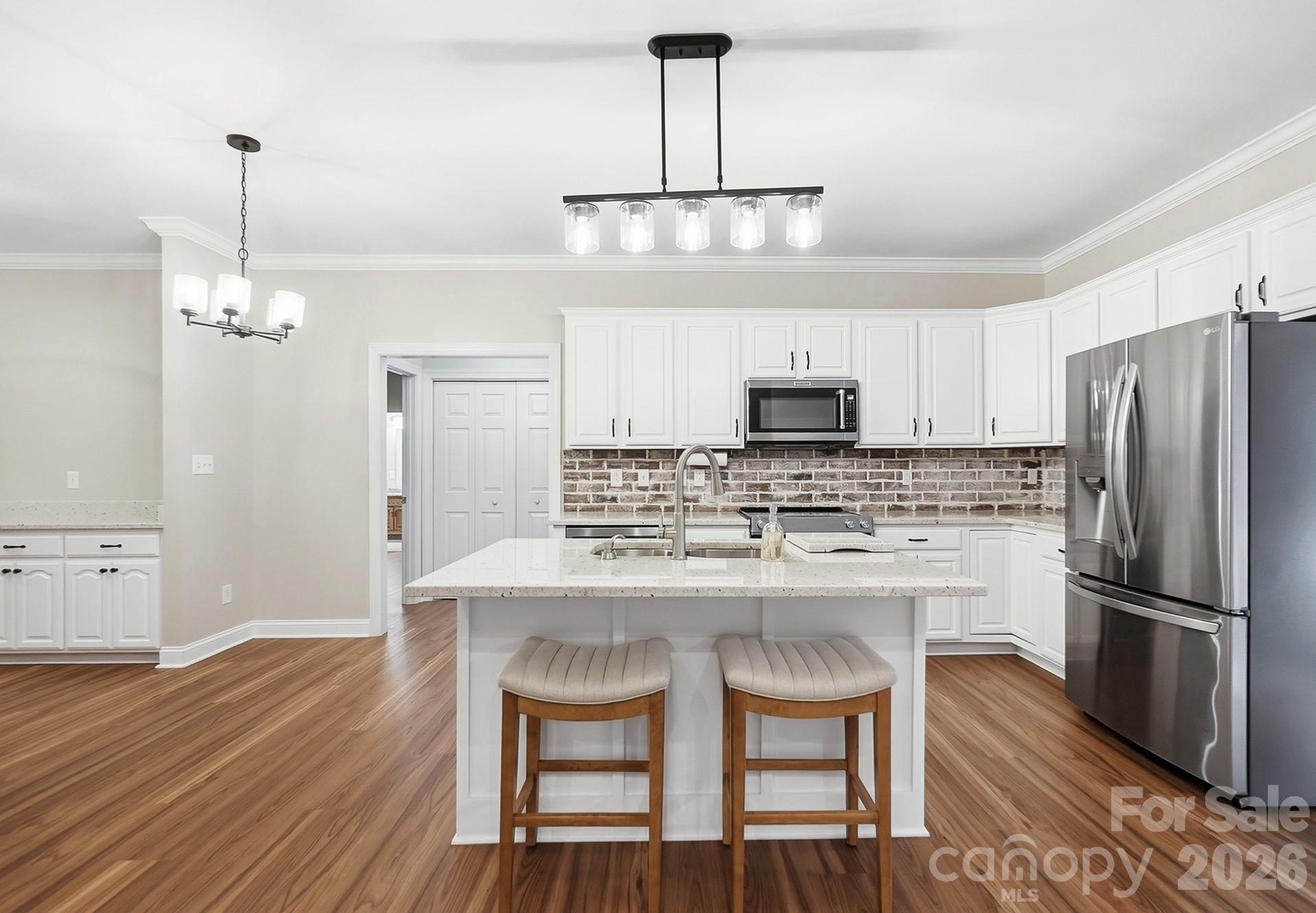 2301 Hunter Davis Court