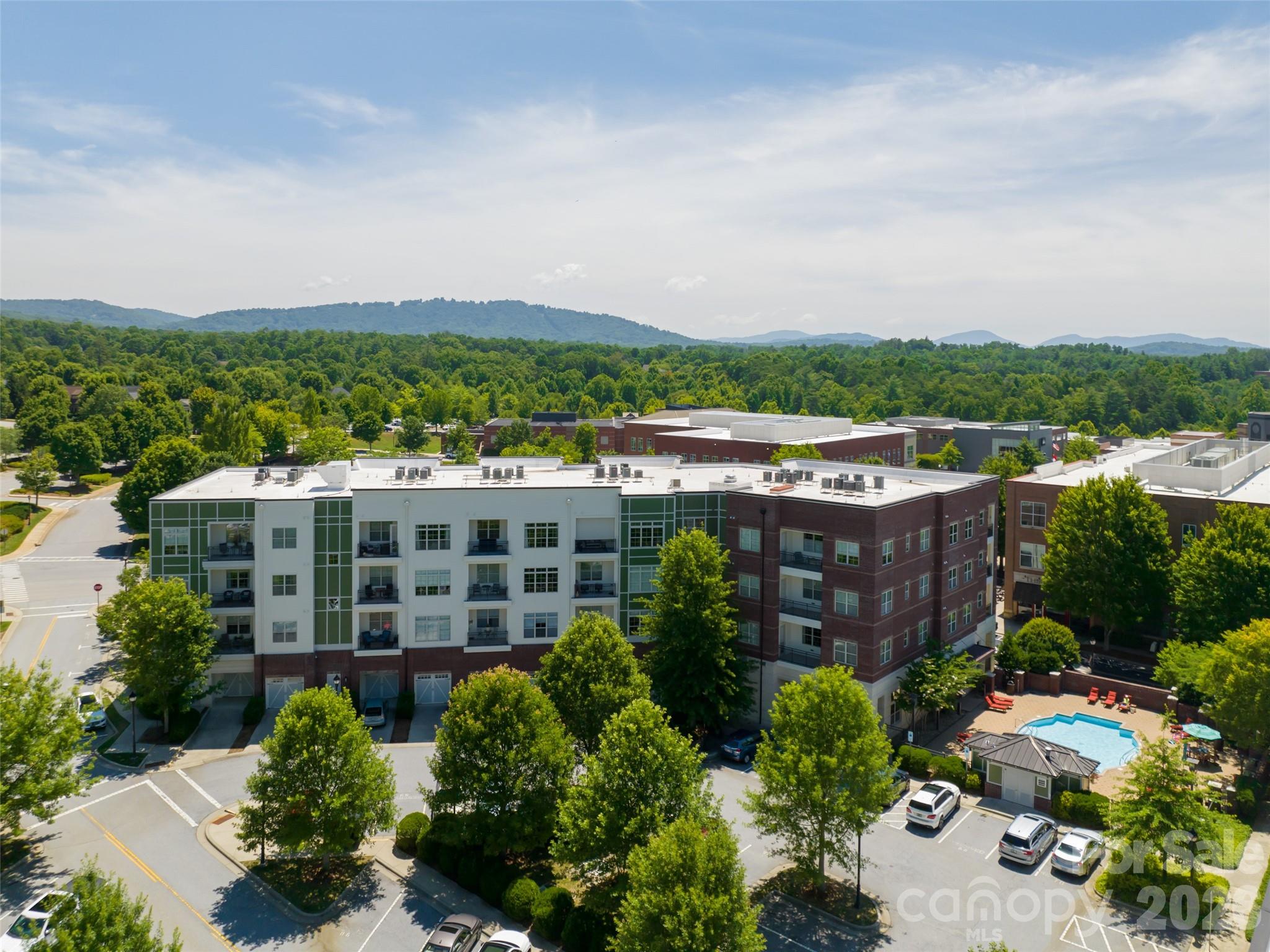 Biltmore Park Town Square - Residential