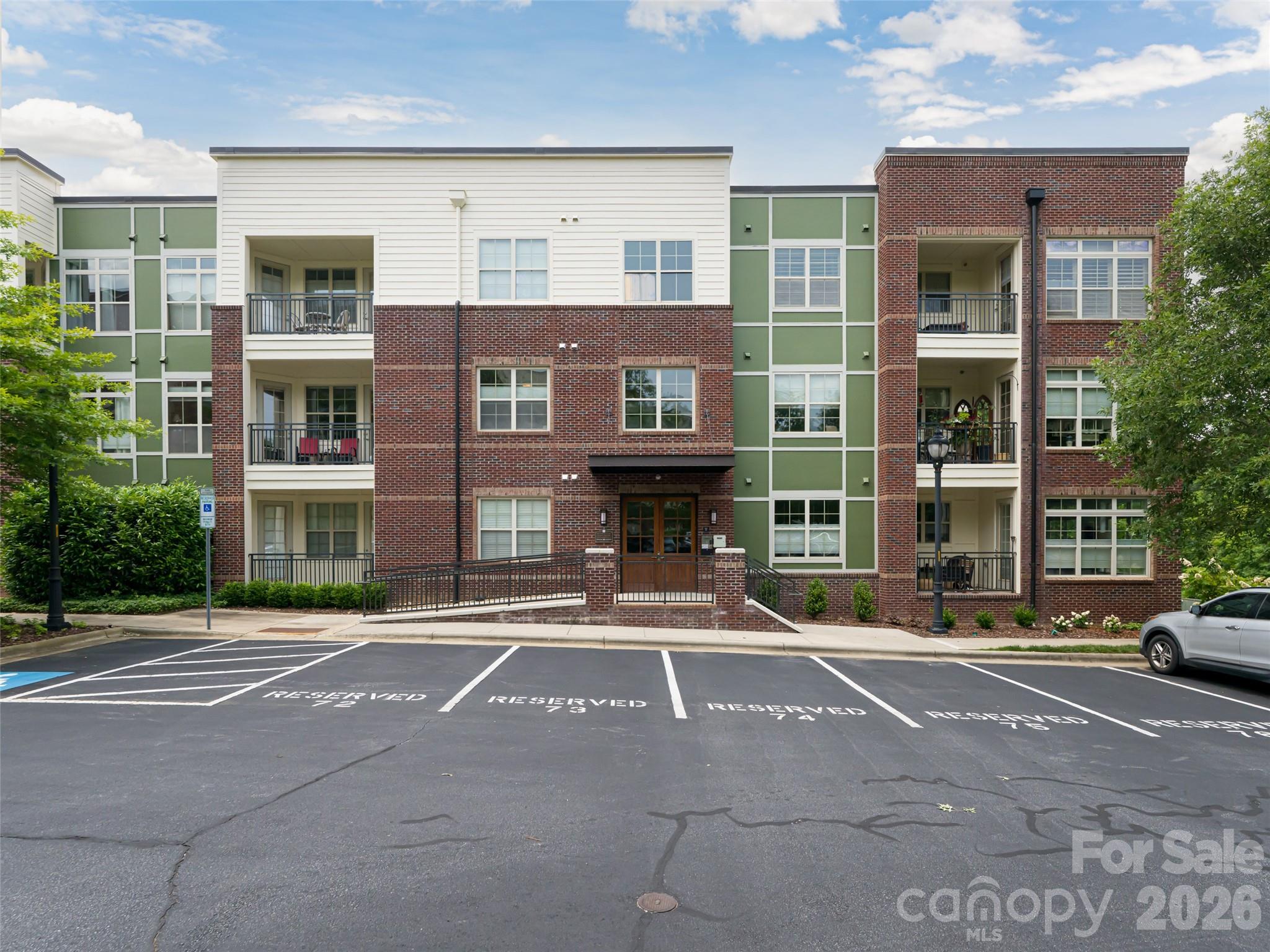 Biltmore Park Town Square - Residential