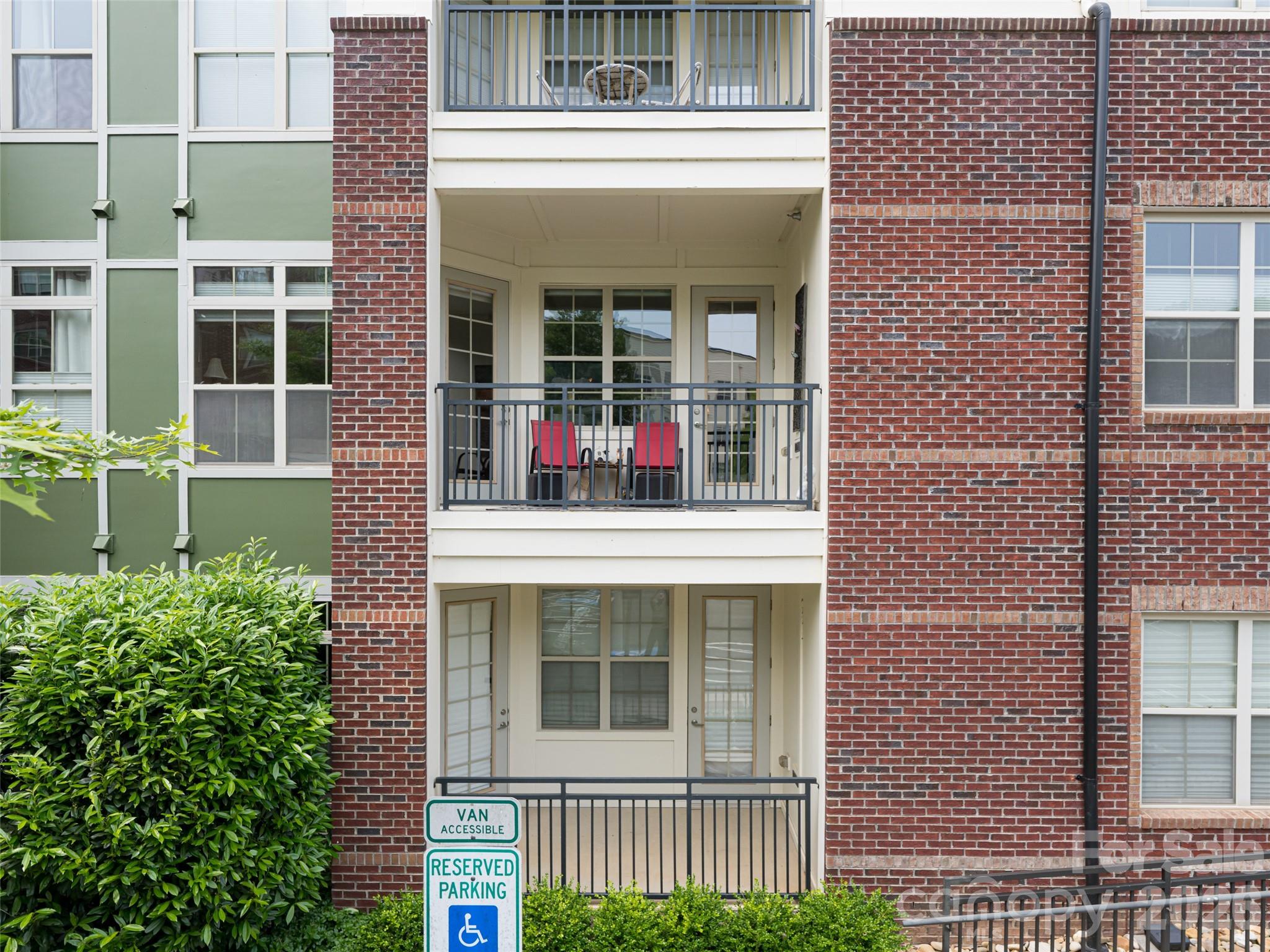 Biltmore Park Town Square - Residential