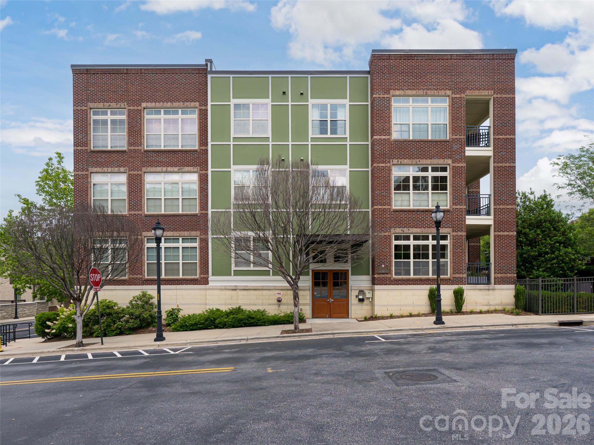 Biltmore Park Town Square - Residential