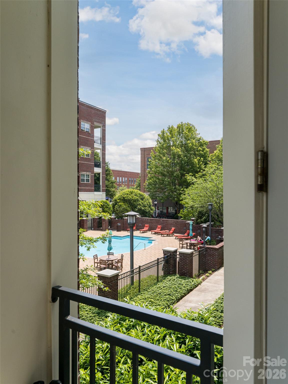 Biltmore Park Town Square - Residential