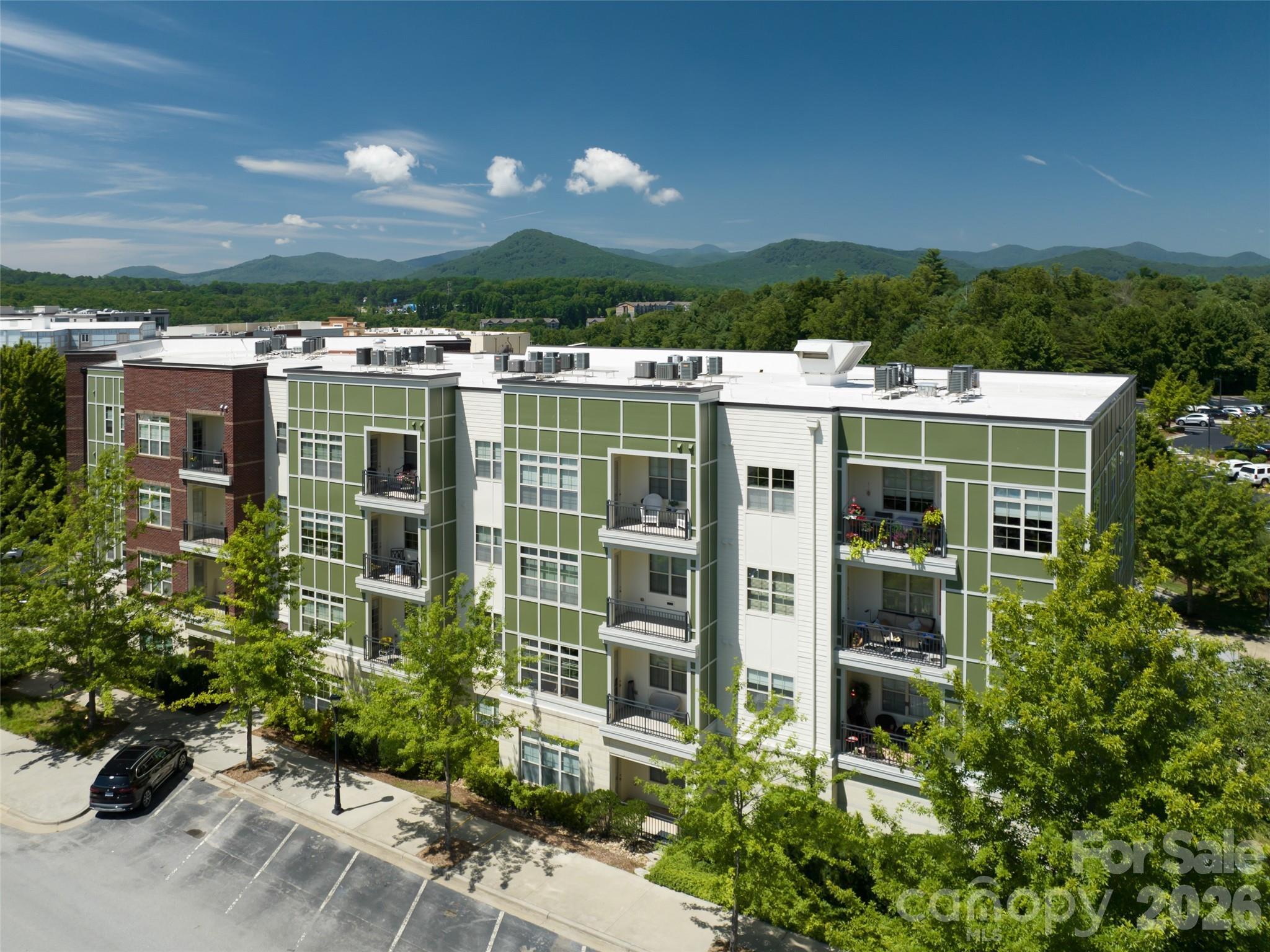 Biltmore Park Town Square - Residential