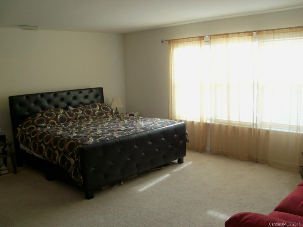 Oakbrooke - Residential