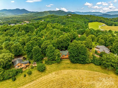 703 Crestview Drive Leicester NC 28748
