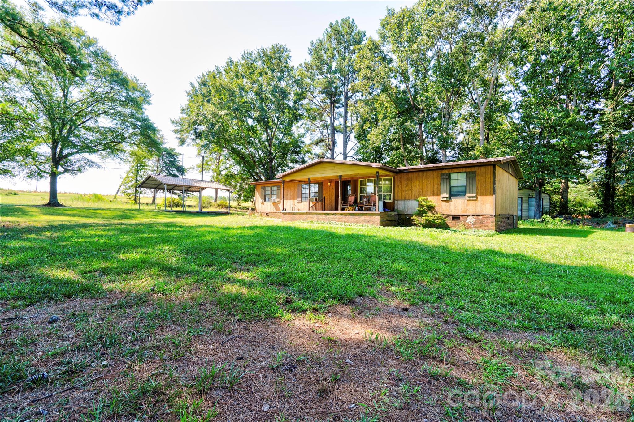807 Johnnie Bridges Road