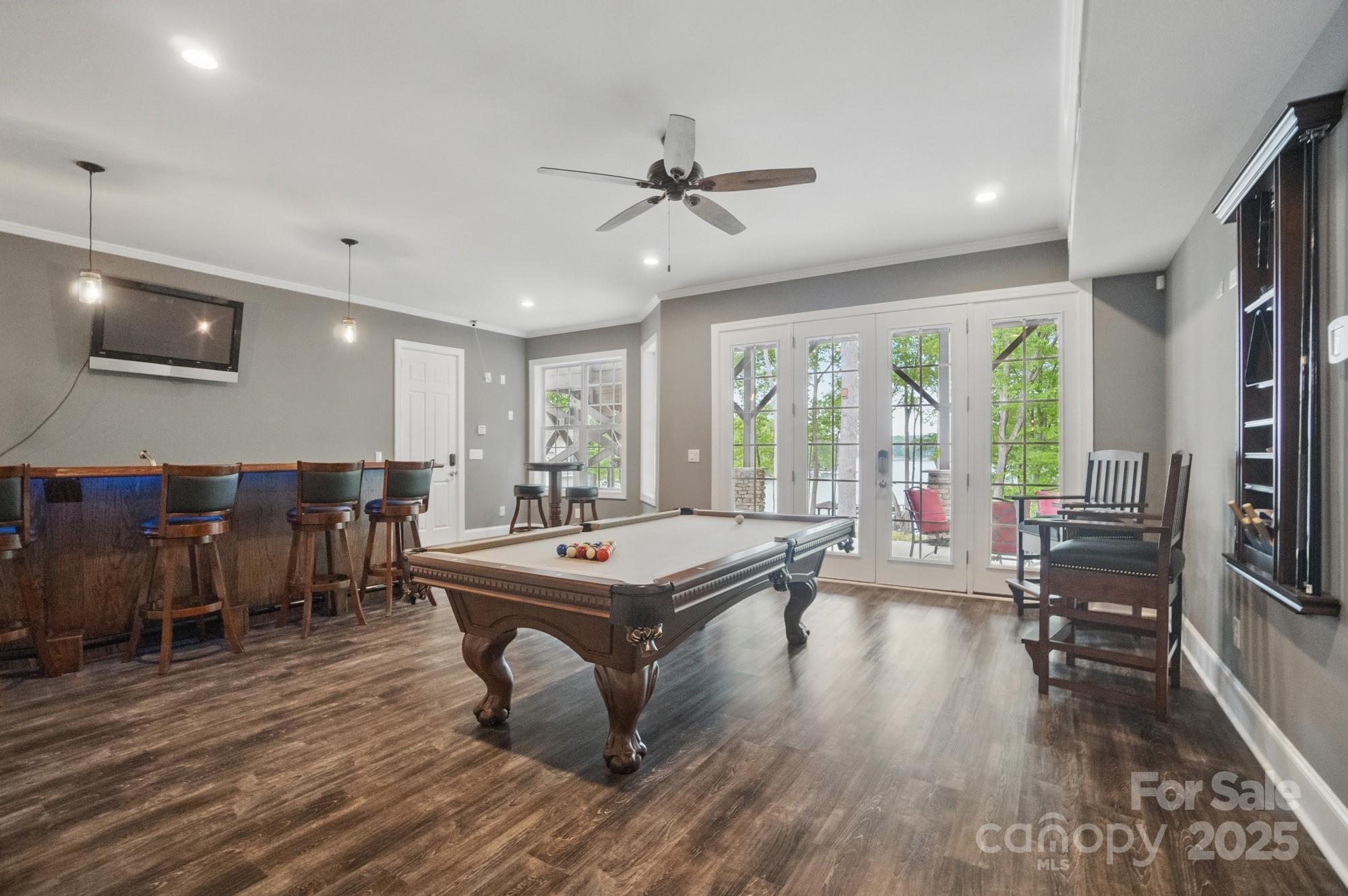 Mt Isle Harbor - Residential