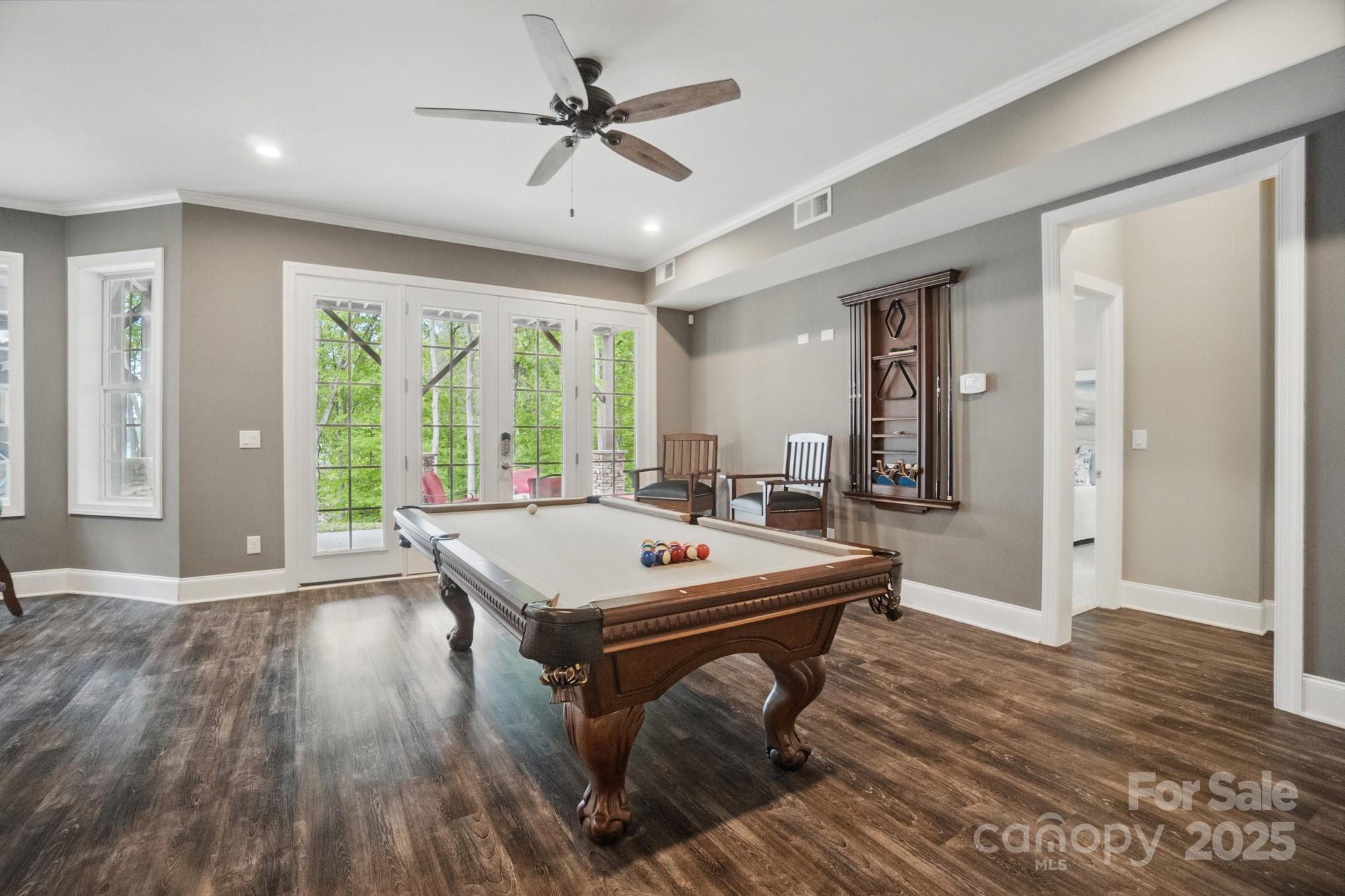 Mt Isle Harbor - Residential