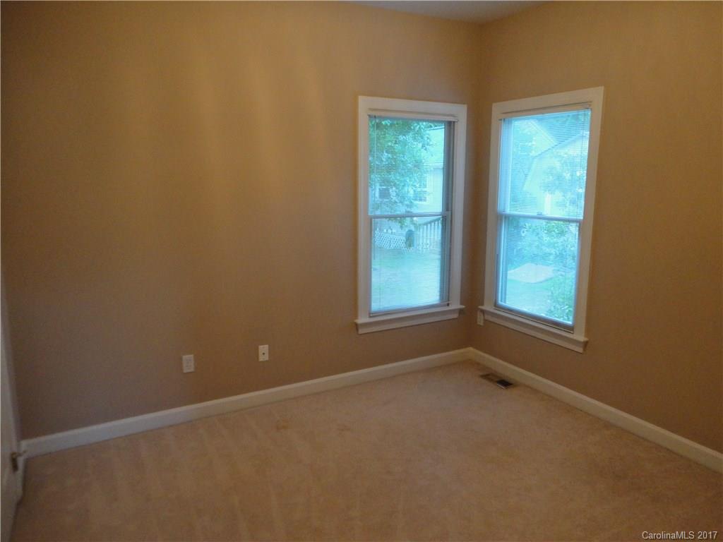 Jamestowne - Residential