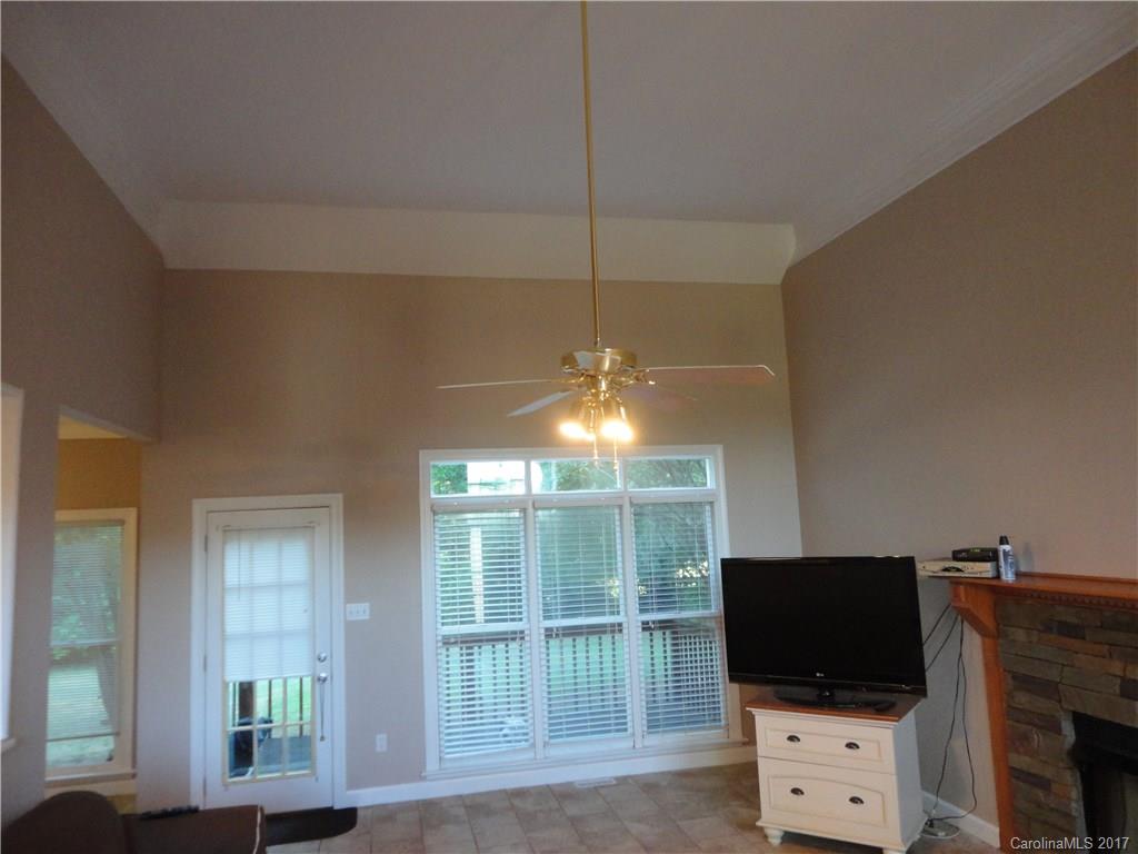 Jamestowne - Residential