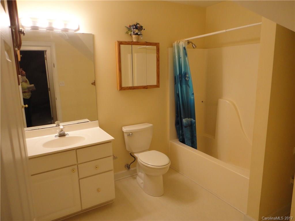 Jamestowne - Residential