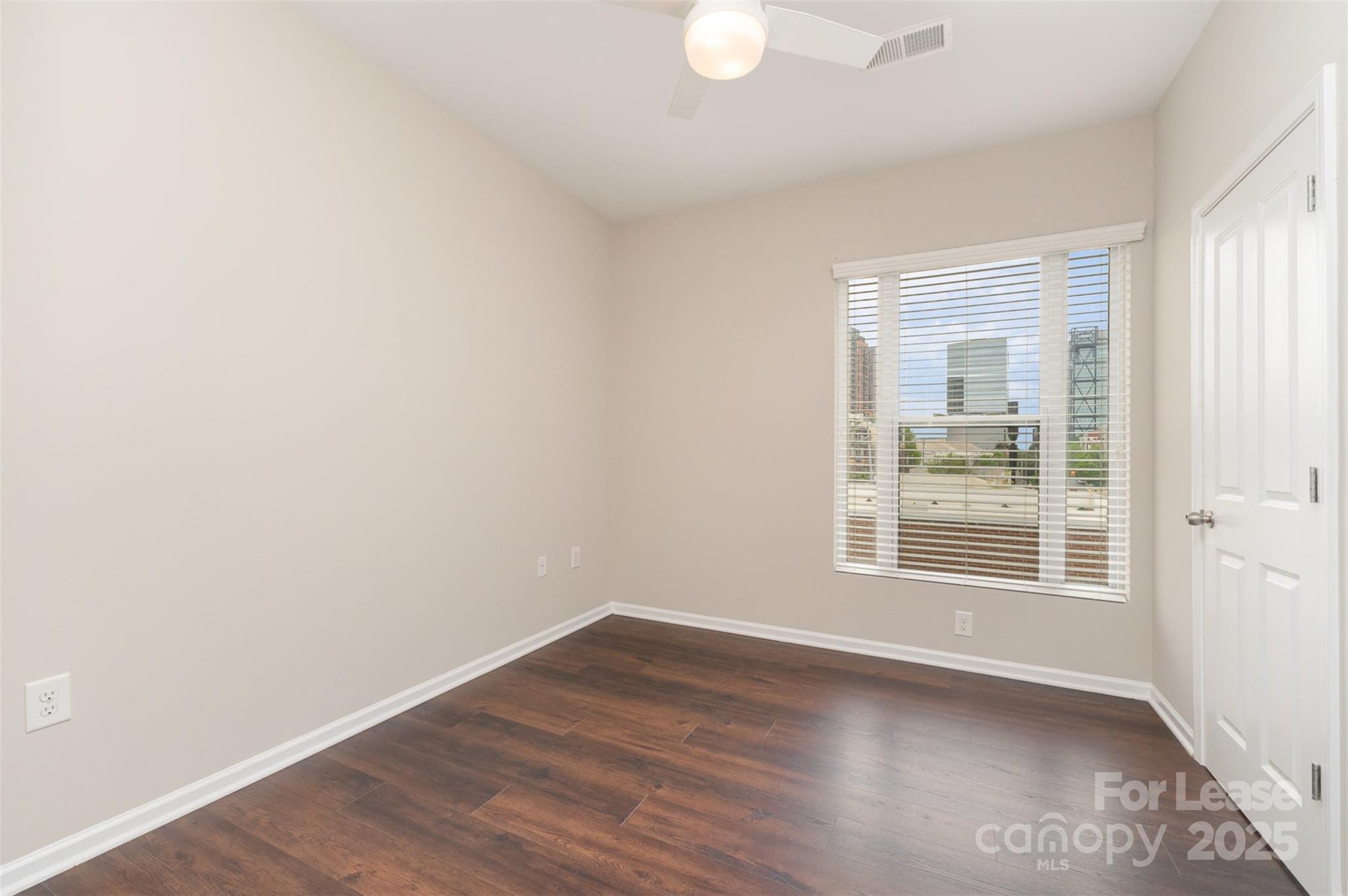 Charlotte, North Carolina 28203, United States, 3 Bedrooms Bedrooms, ,4 BathroomsBathrooms,Residential,Active,101597