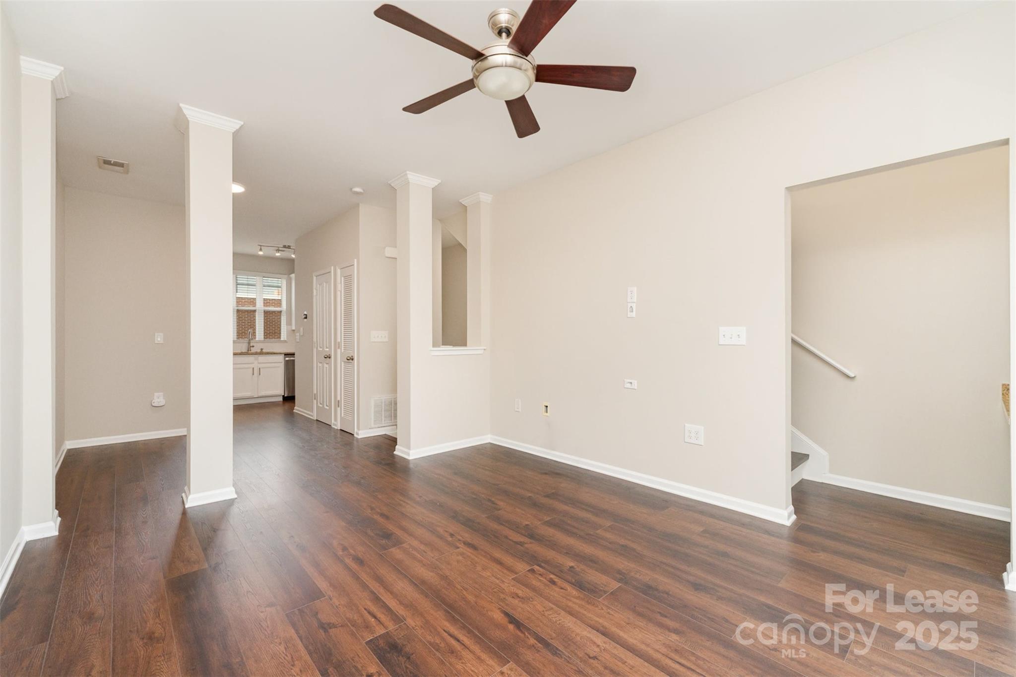 Charlotte, North Carolina 28203, United States, 3 Bedrooms Bedrooms, ,4 BathroomsBathrooms,Residential,Active,101597