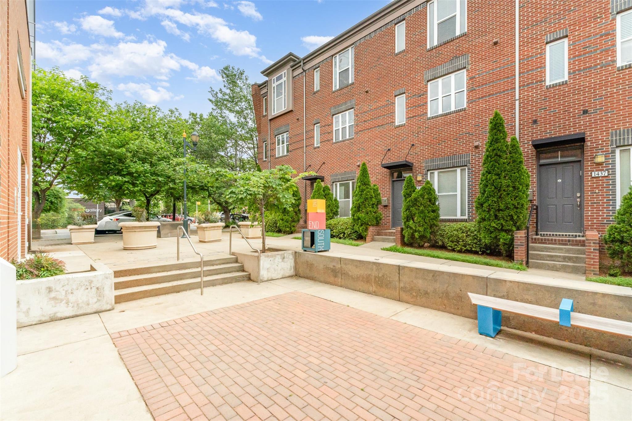 Charlotte, North Carolina 28203, United States, 3 Bedrooms Bedrooms, ,4 BathroomsBathrooms,Residential,Active,101597