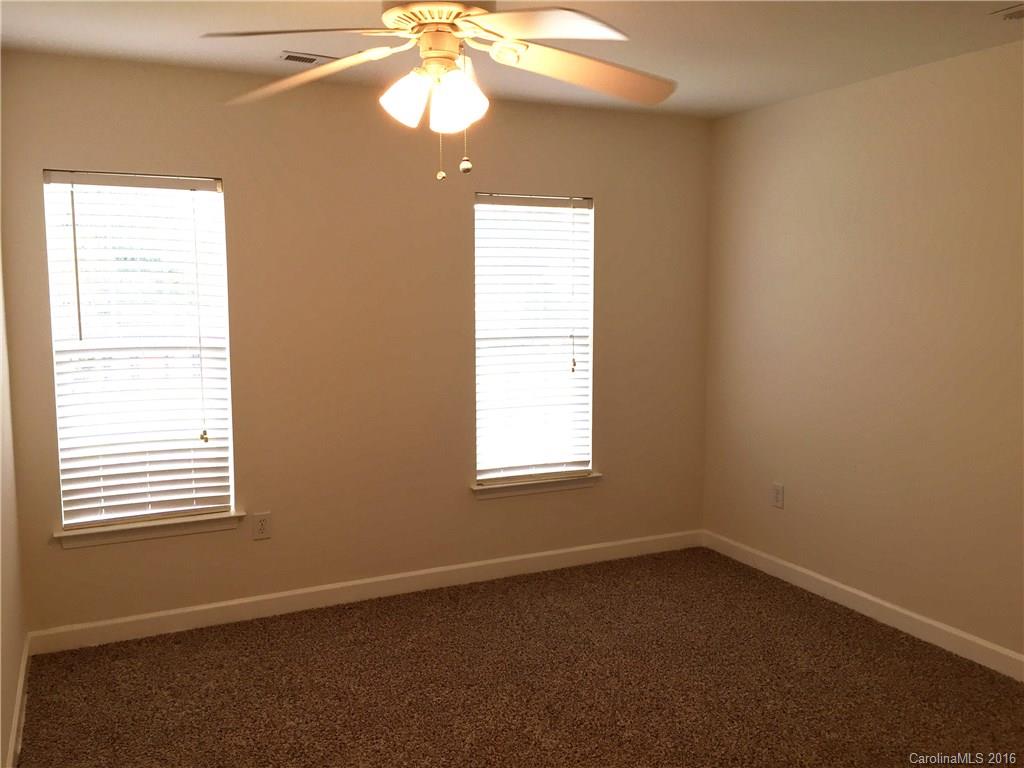 Lake Park - Residential