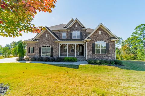 Photo of 13003 May River Lane, Charlotte, NC 28278 (MLS # 4194993)