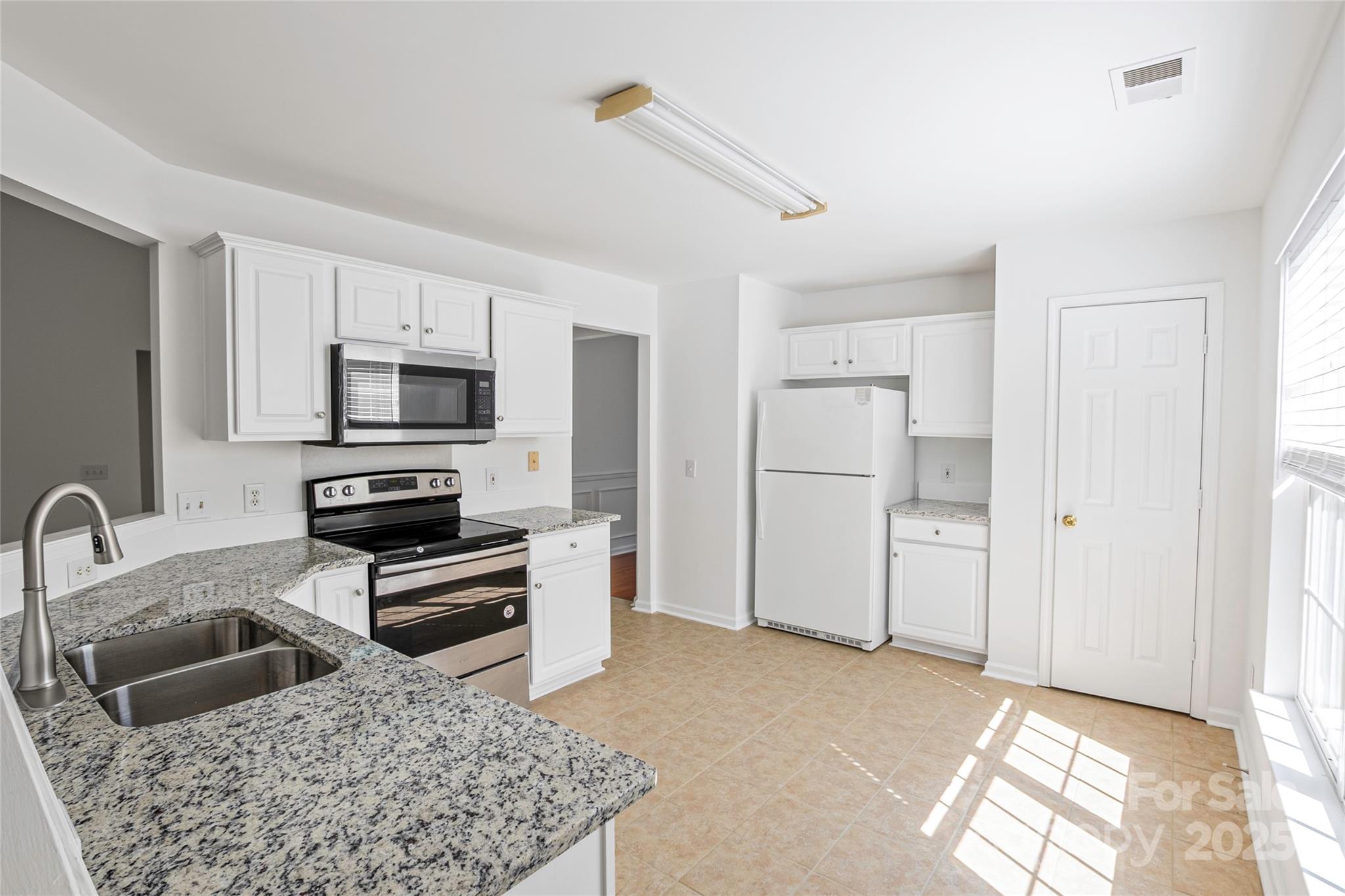 14034 Dingess Road 101