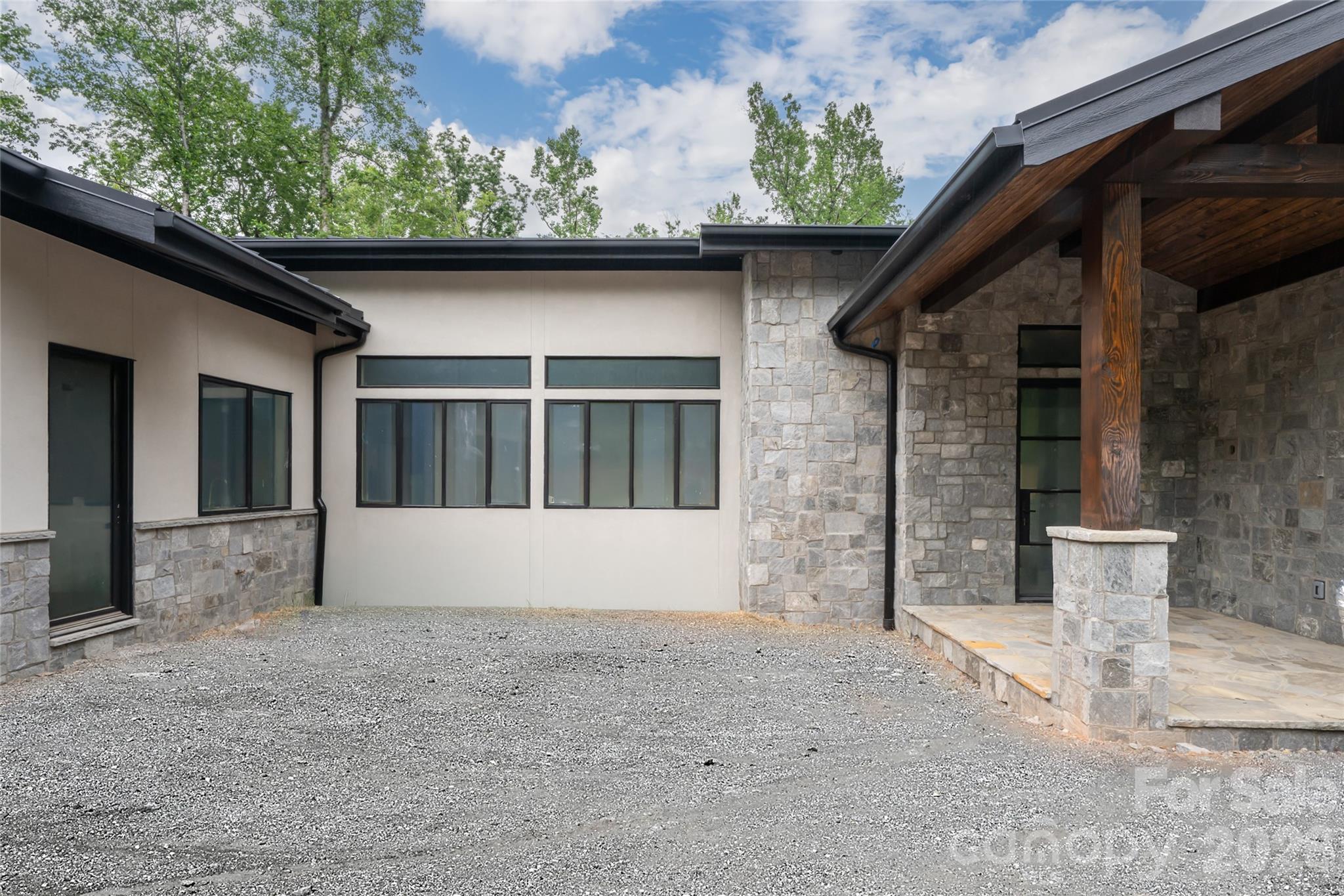 33 Busbee Road