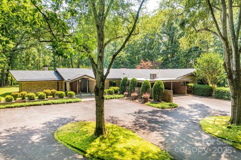 153 Hillhaven Place SE Lenoir NC 28645